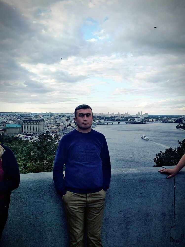  13453935  Abdulloh, 38 ,    