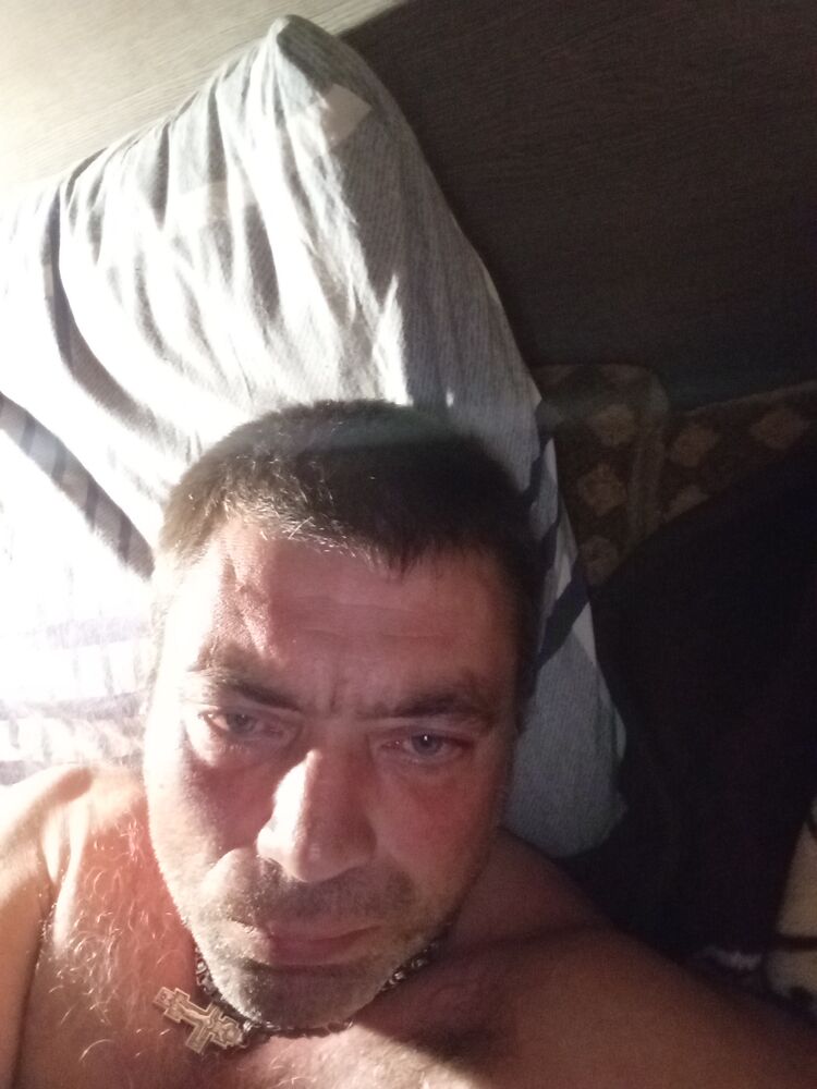  46304405  , 42 ,    