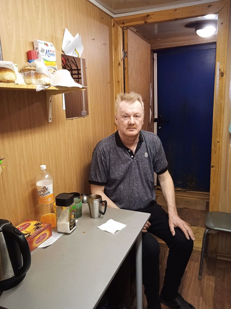  ,   Sergey, 59 ,   ,   