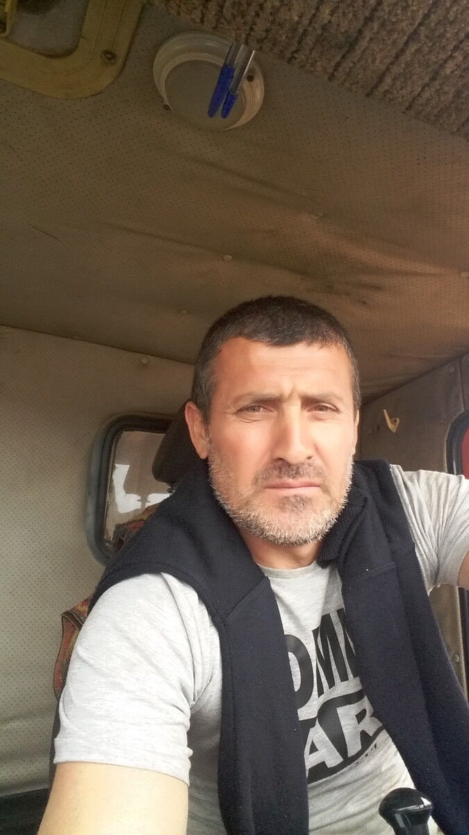  16802395  Jonik, 45 ,    