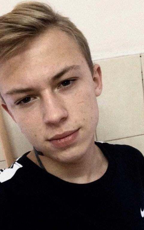  33074805  , 26 ,    