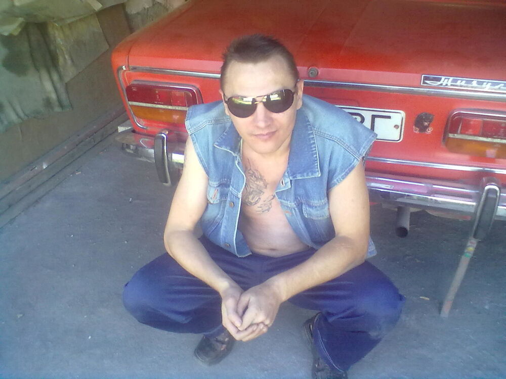  5403955  Nikk90, 52 ,    