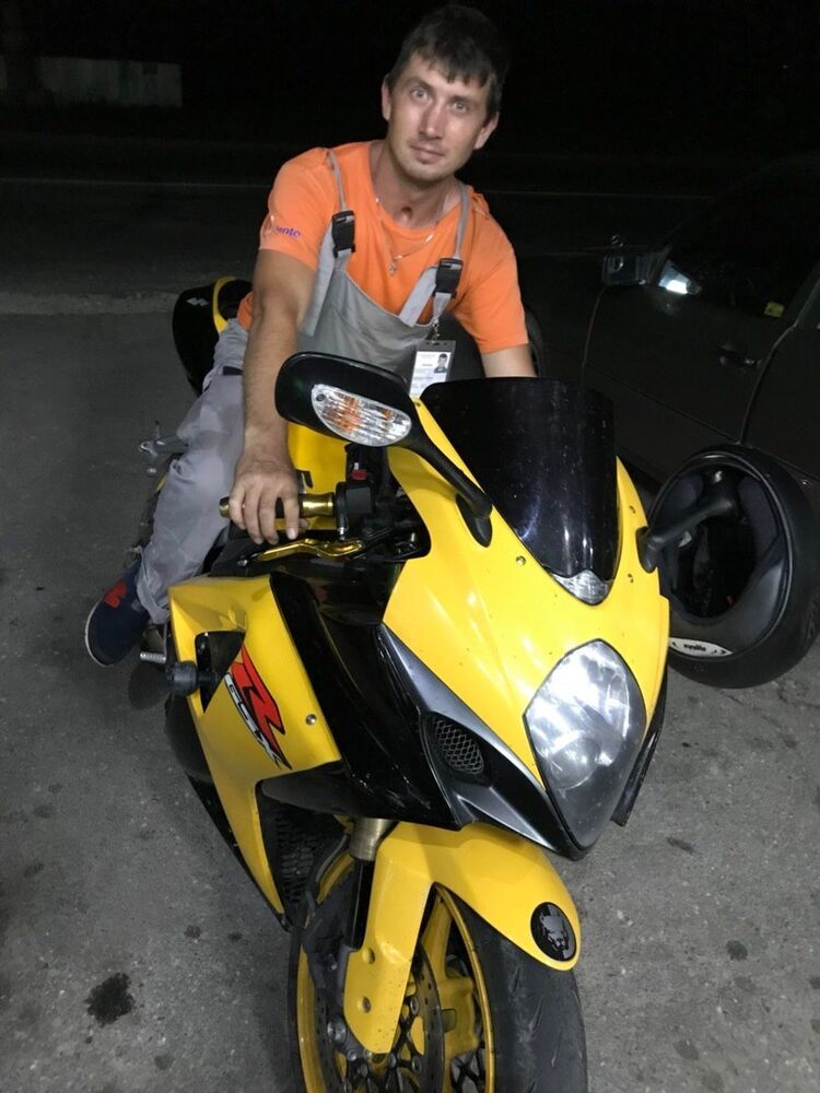  ,   Sergiu, 33 ,   ,   , c 