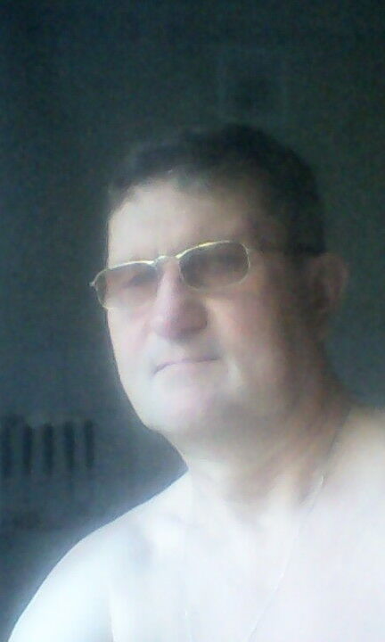  10595475  Sergey, 62 ,    