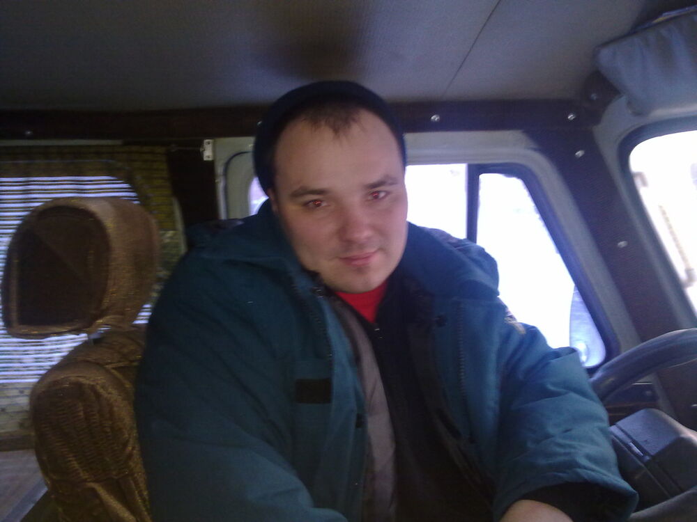  ,   Alex, 40 ,   