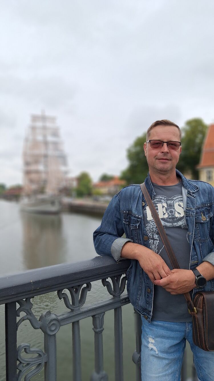  Rozenburg,   Dmitrij, 51 ,   