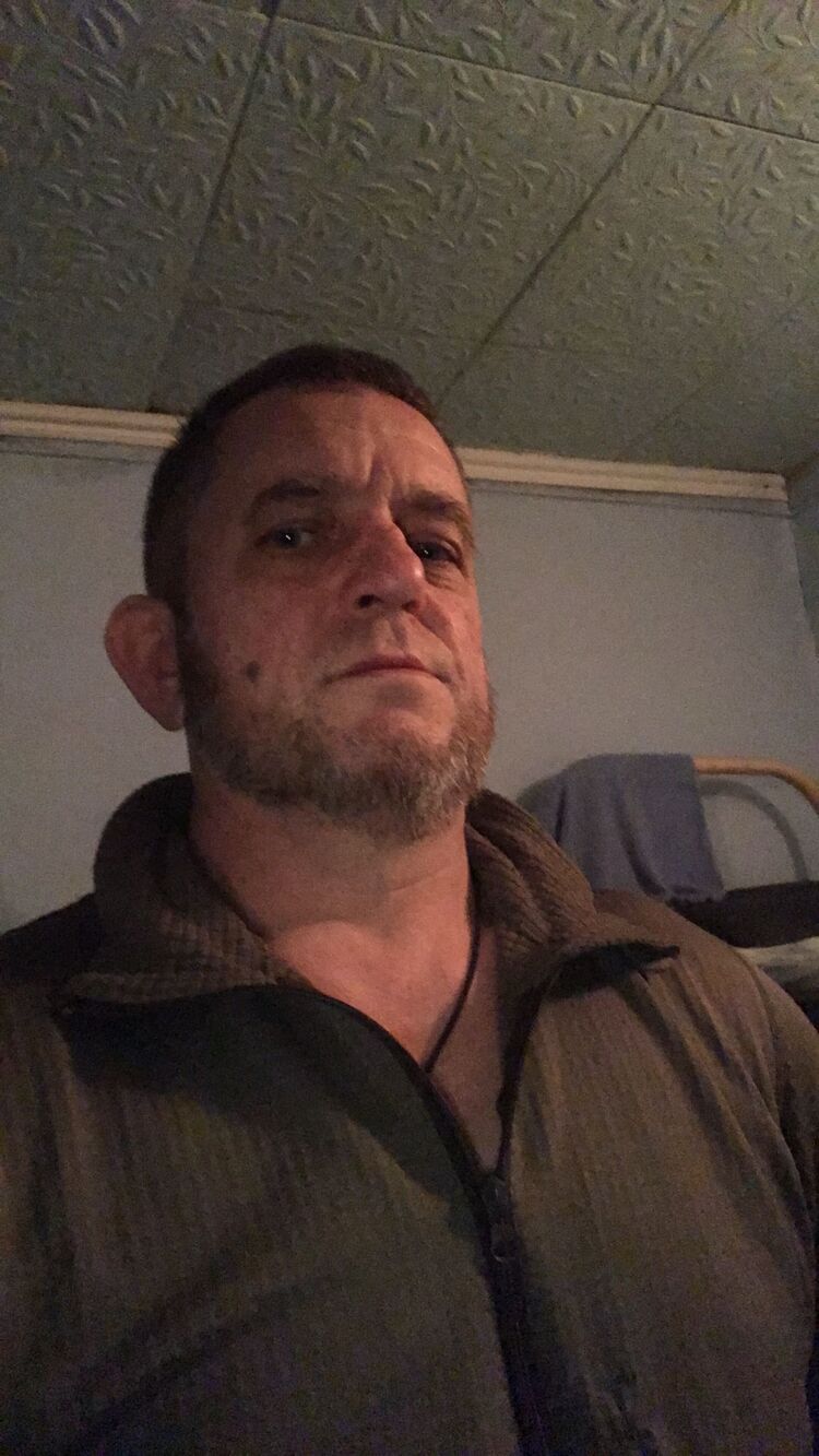  31768925  , 44 ,    --