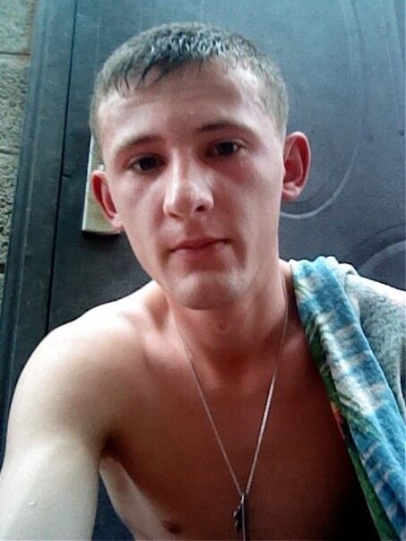  6743495  Andrei, 32 ,    