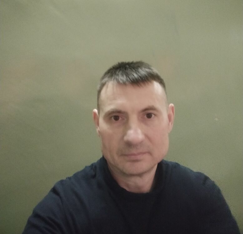  25864745  , 51 ,    
