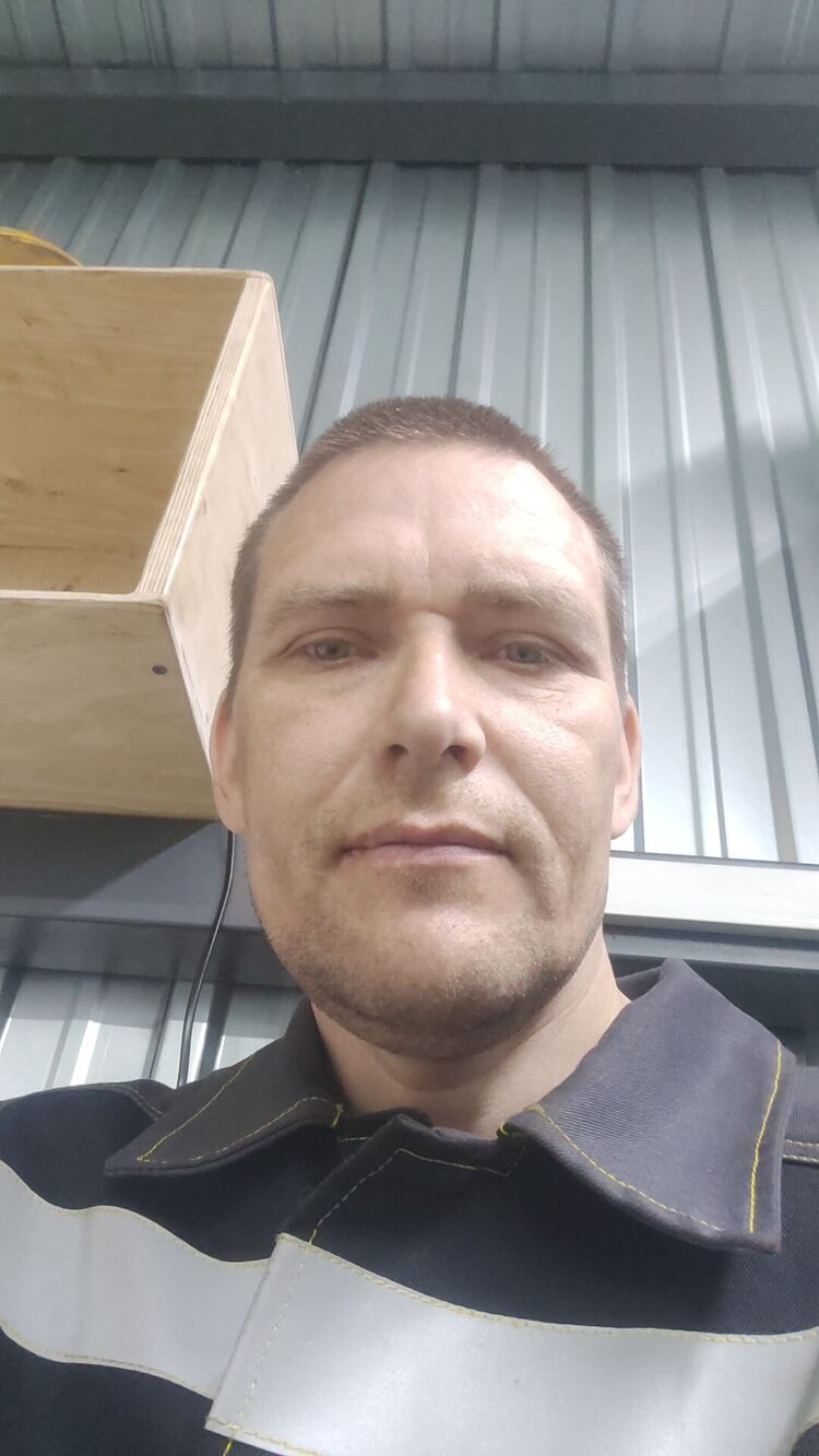  43515715  , 44 ,    