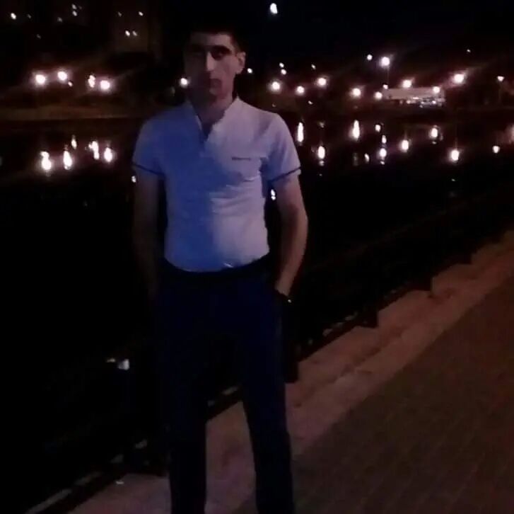  51213305  Garik, 38 ,    