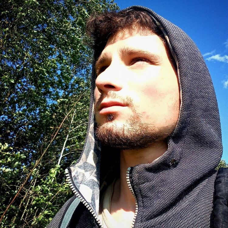  ,   Kaspars, 32 ,   ,   , c 