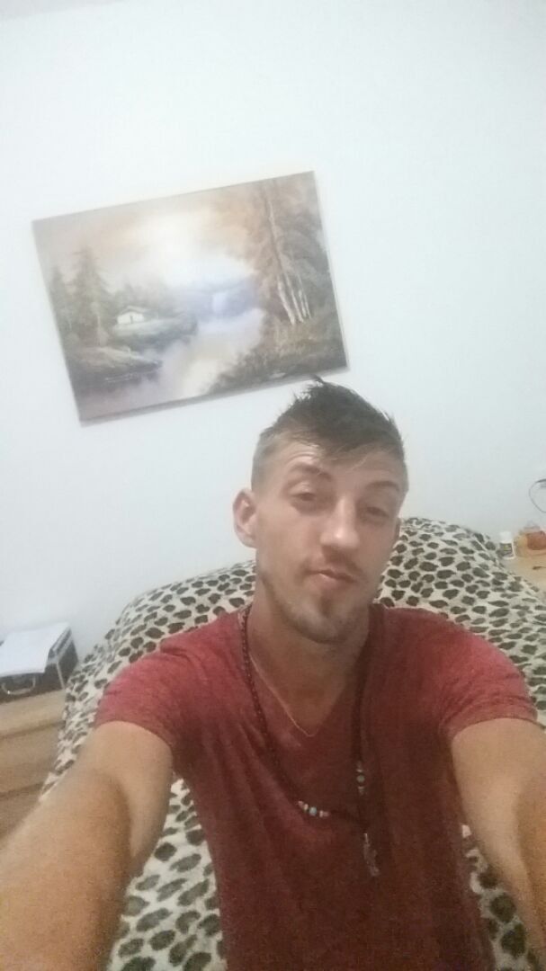  Holon,   Nick, 37 ,   