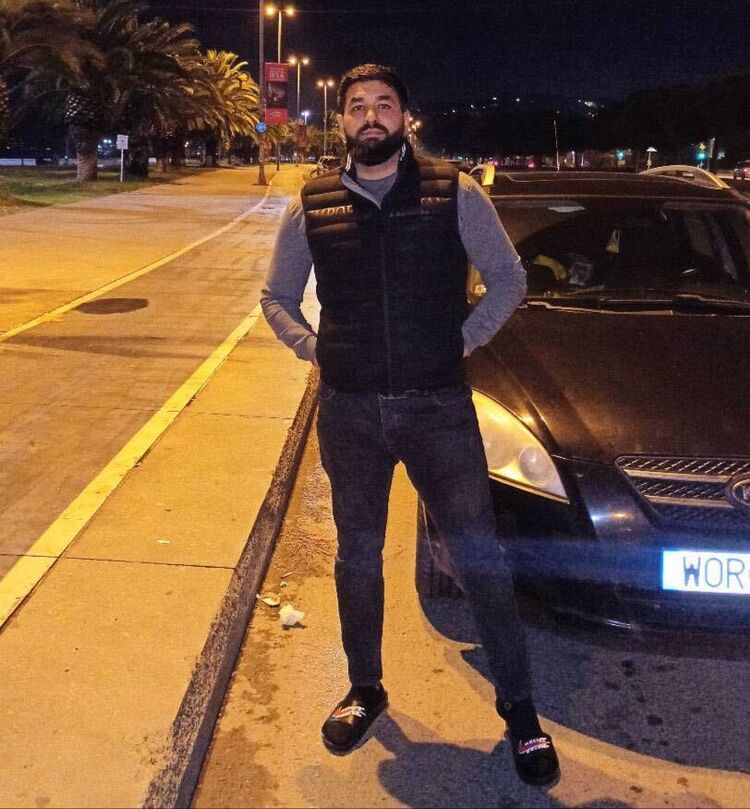  51758985  Valixan, 33 ,    Ameide