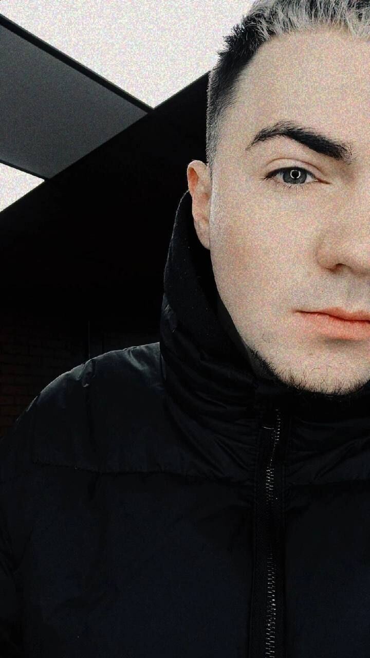  ,   Artem, 27 ,   ,   
