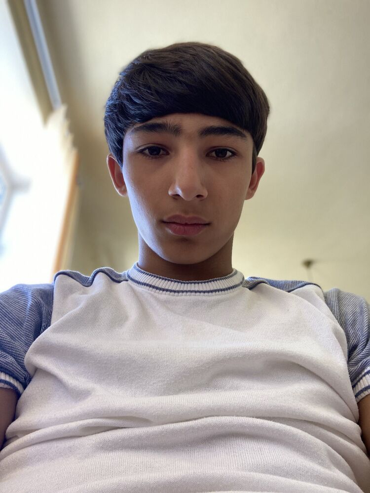  31995945  Arsen, 20 ,    