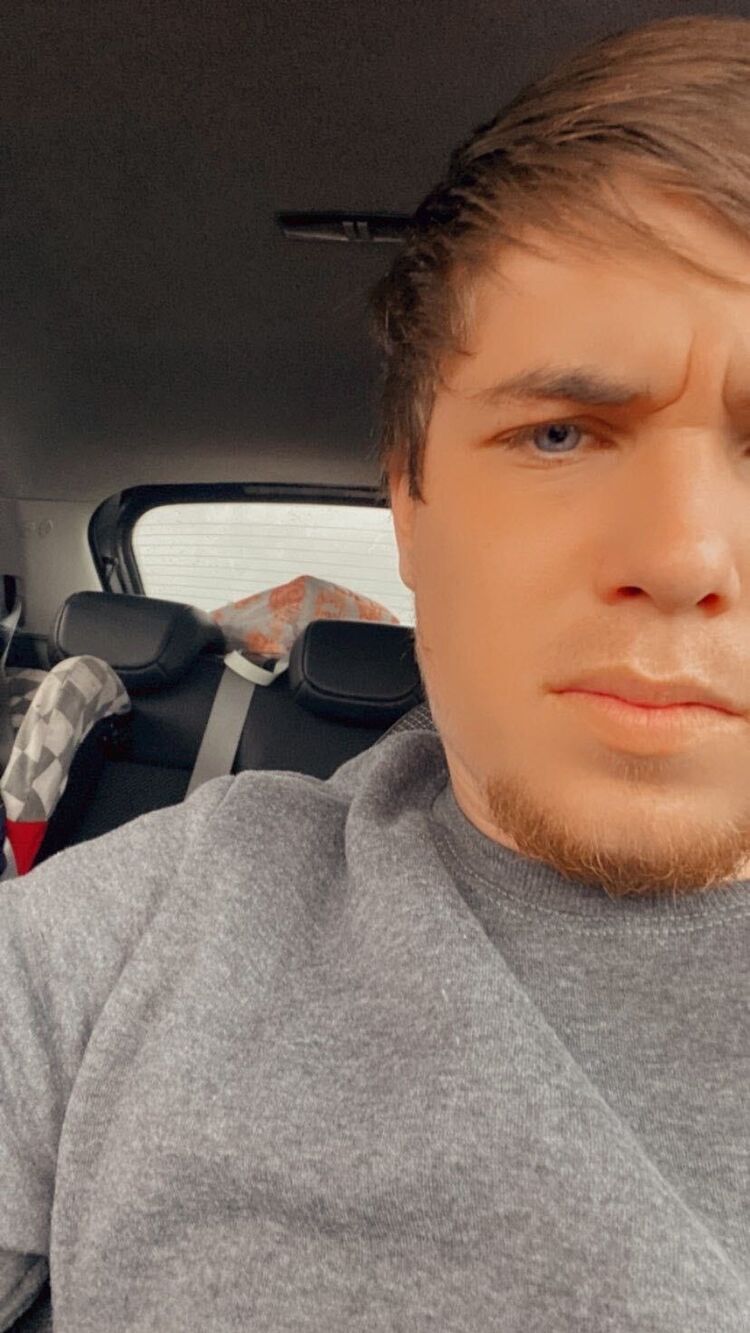  31279595  Vadim, 27 ,    