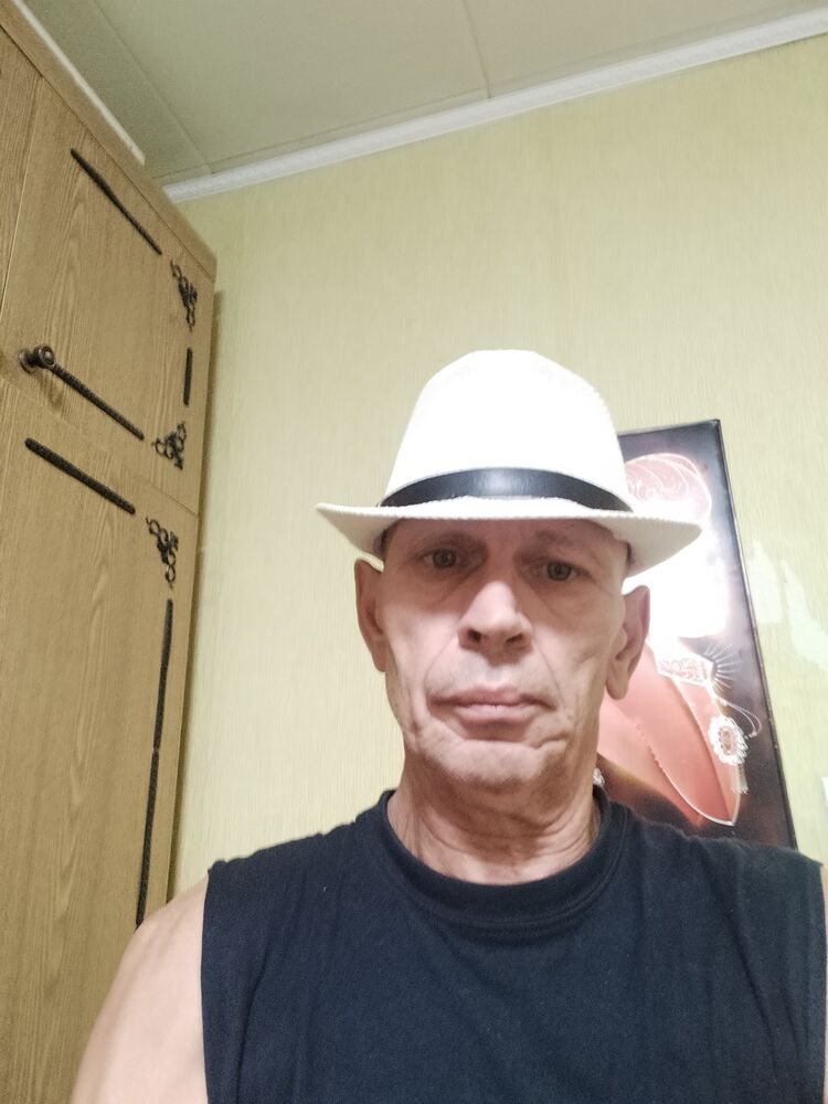  39737015  , 57 ,    