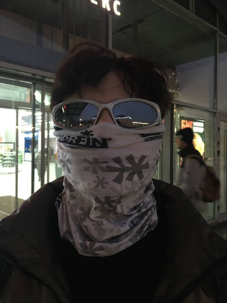 ���� 49744385 ����� ����, 19 ���, ���� ���������� � ������