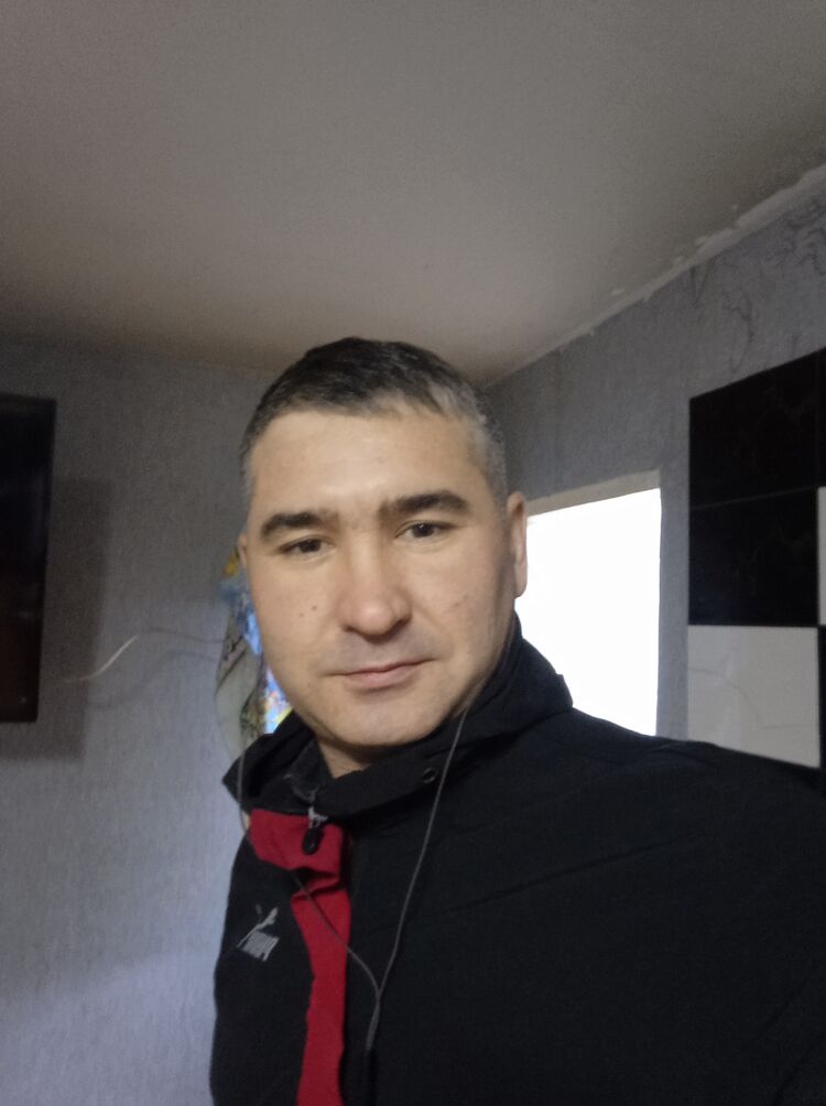  47996245  Ը, 37 ,    -