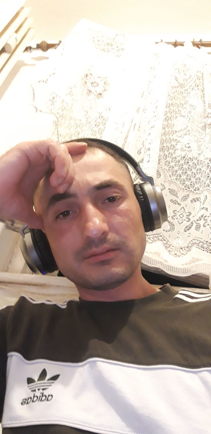  ,   Oleg, 39 ,   ,   , c 