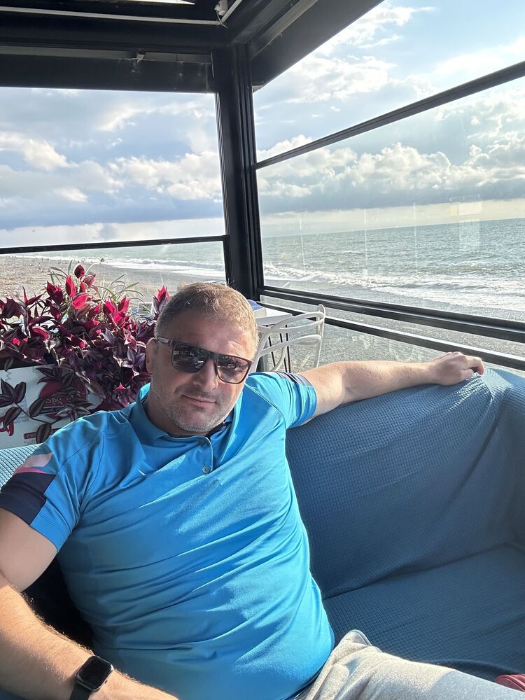  36156555  Aleksi, 42 ,    