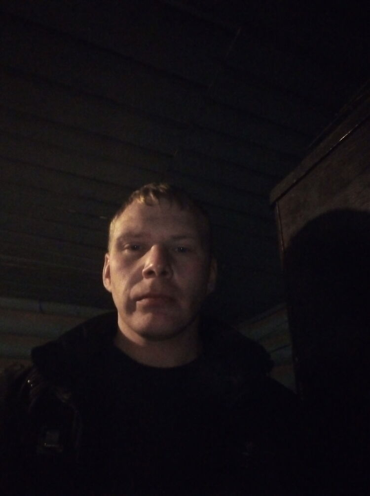  42134265  , 37 ,    