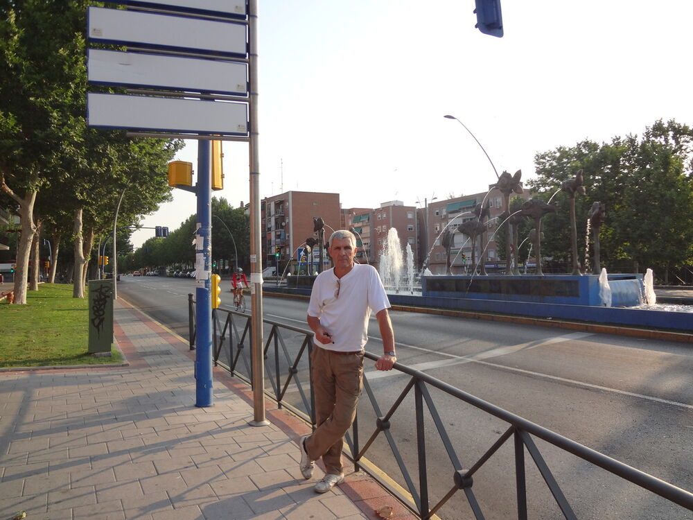  14833465  Andrei, 61 ,    