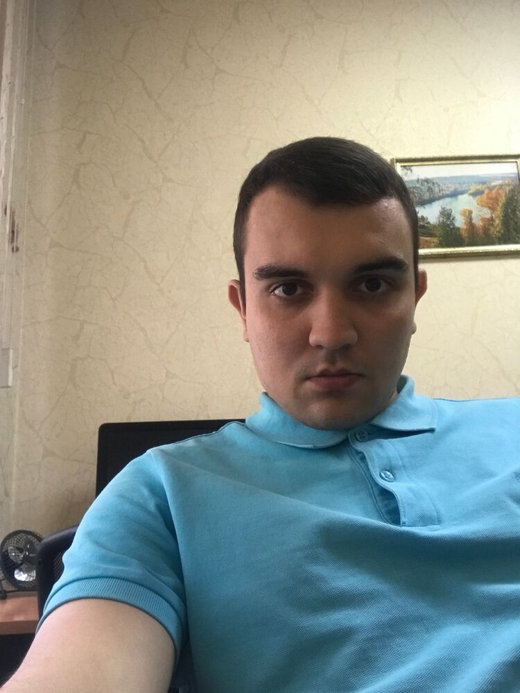  ,   Maxim, 30 ,   ,   , c 