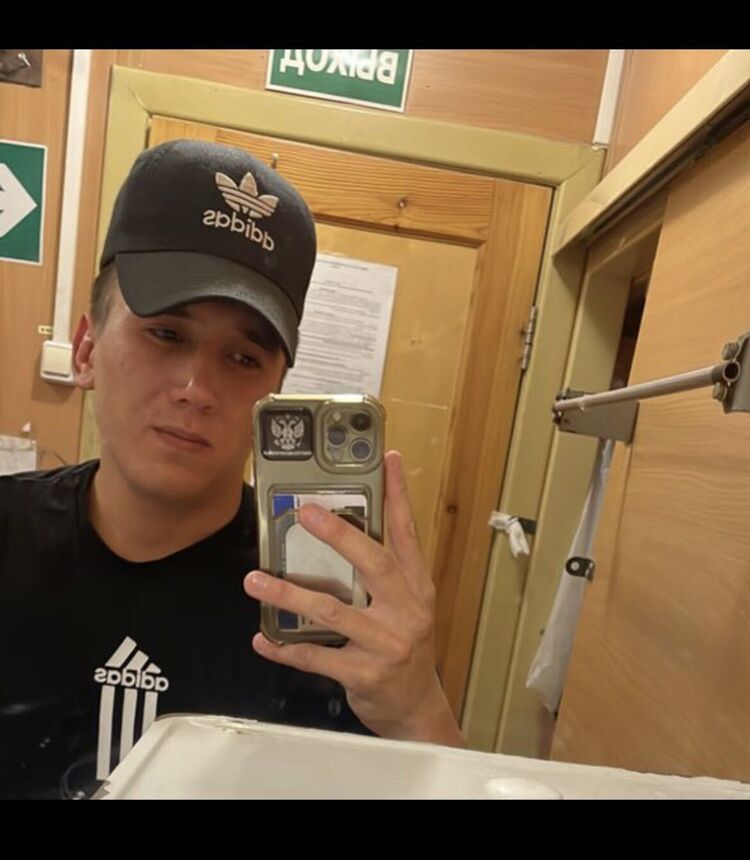  46564515  , 27 ,    