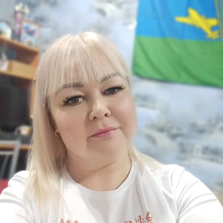  52221785  , 46 ,    