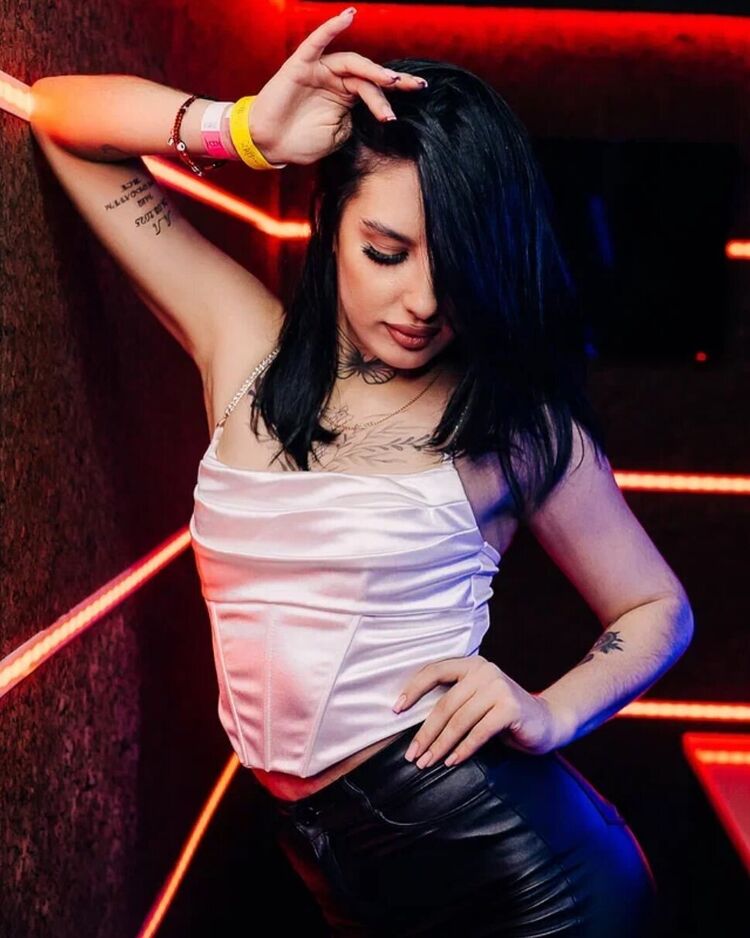  51790035  , 24 ,    