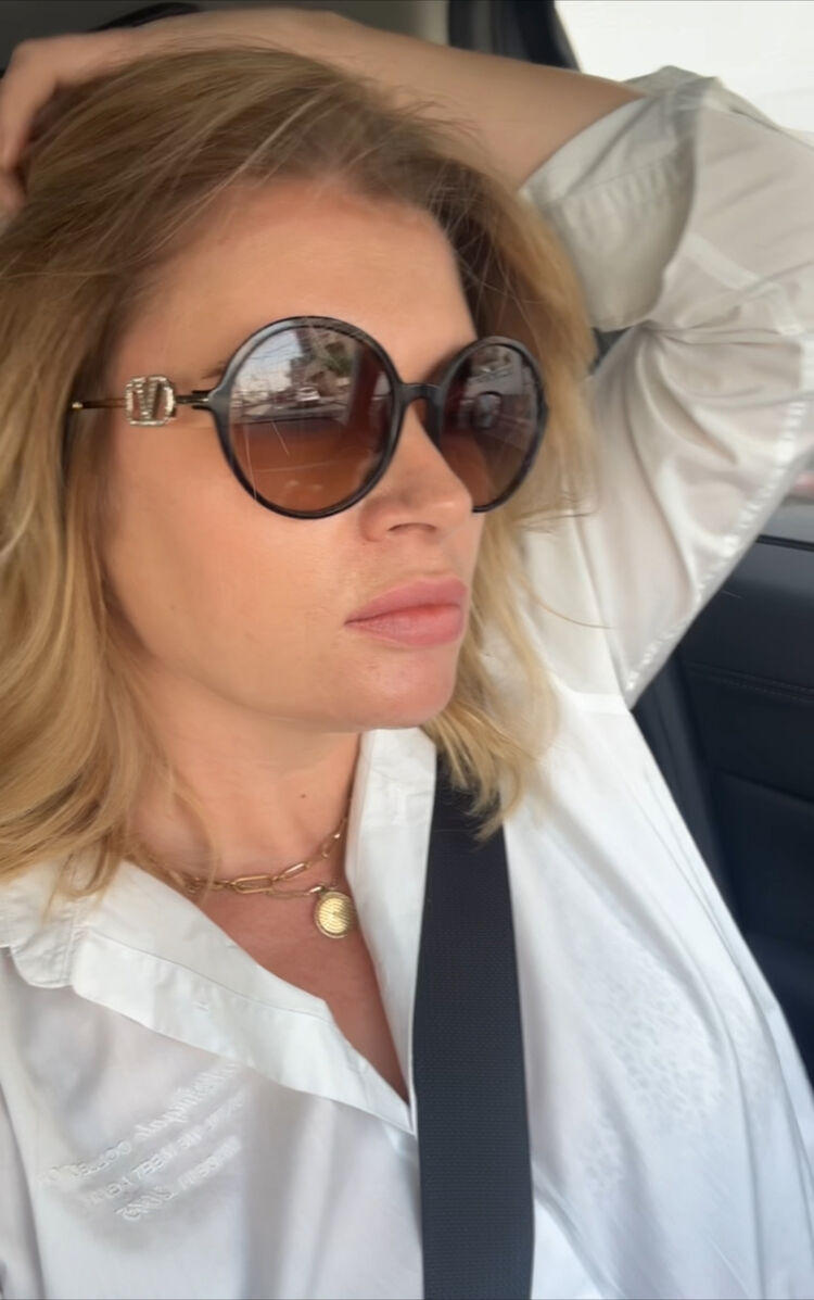  Dolphin,   , 47 ,   c 