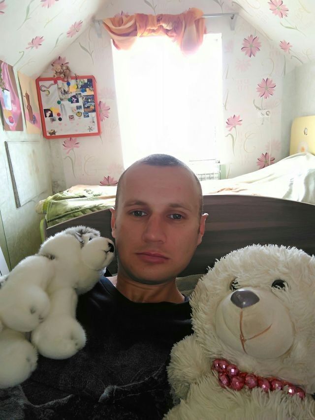  9930035  , 33 ,    --