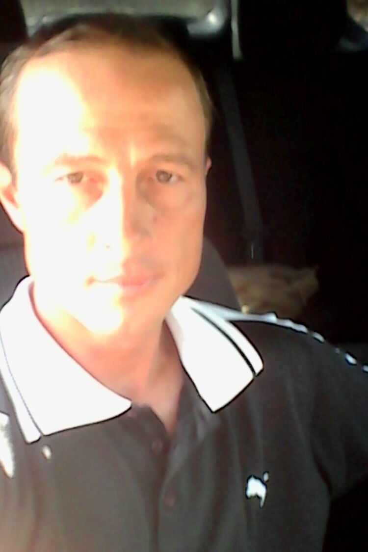  6534125  Devid, 46 ,    