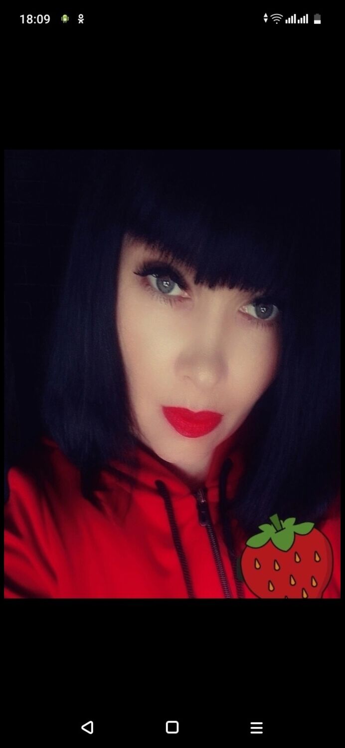  ,   Lana, 34 ,   ,   