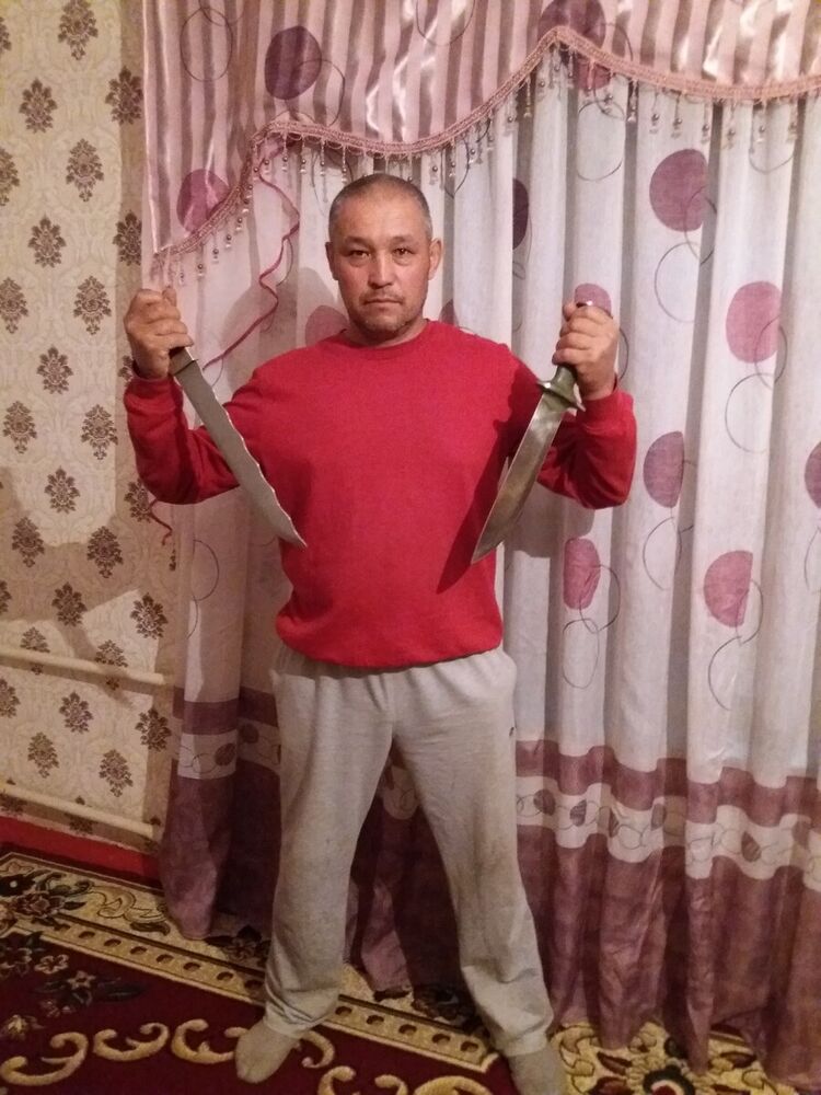  20809885  Tolkun, 51 ,    