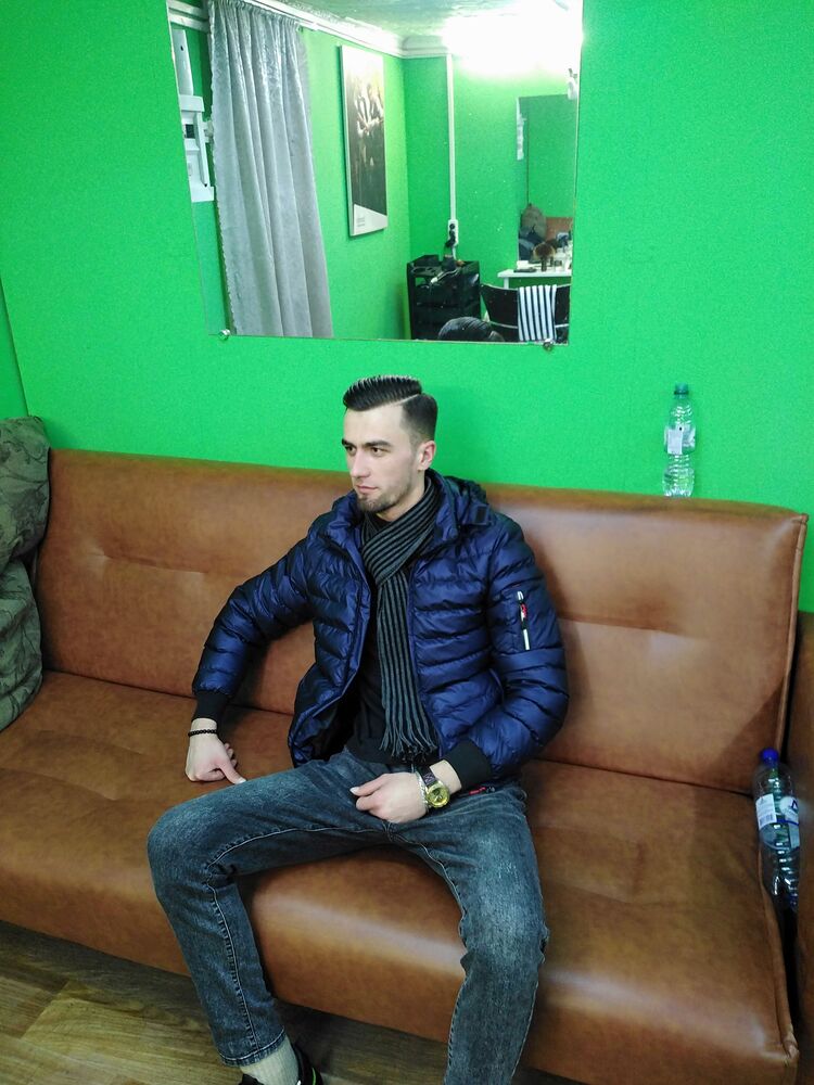  ,   Saymumin, 25 ,   ,   