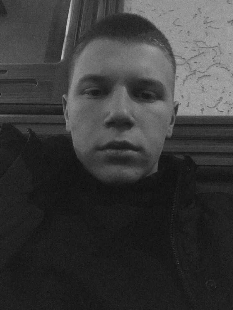  52812775  Alexey, 25 ,    