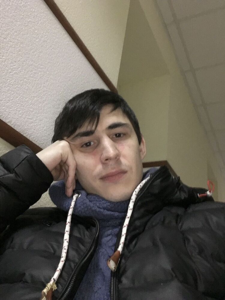  22216735  , 33 ,    
