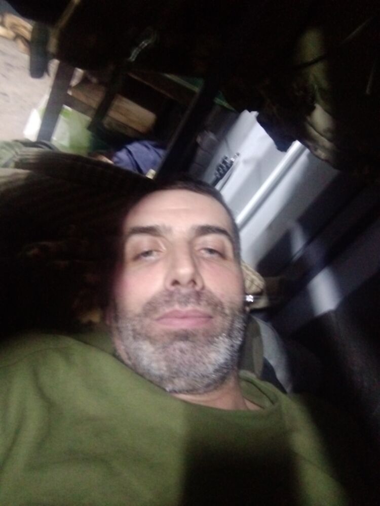  40043215  , 44 ,    