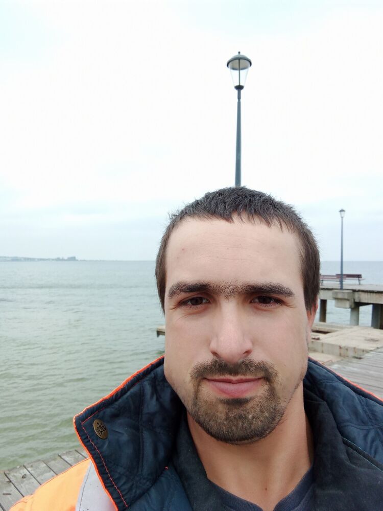  32140745  , 35 ,    