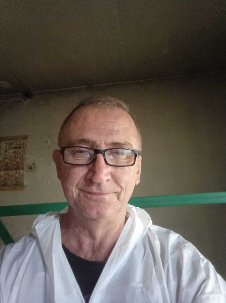 48289025  Igor, 58 ,    