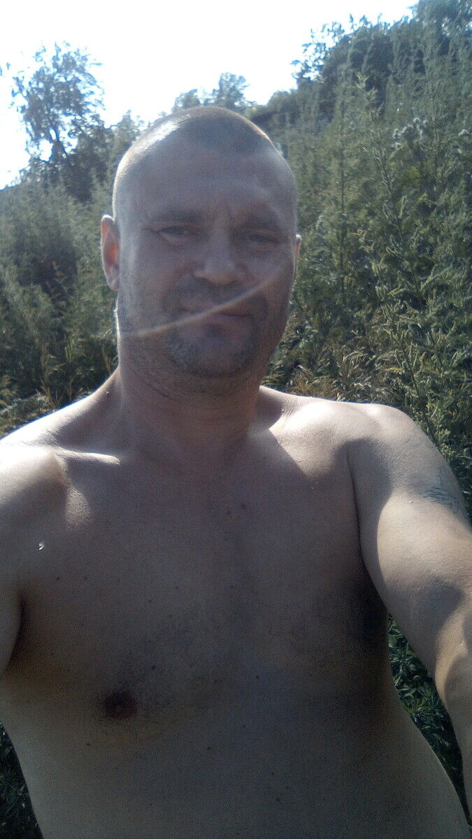  22255745  , 49 ,    