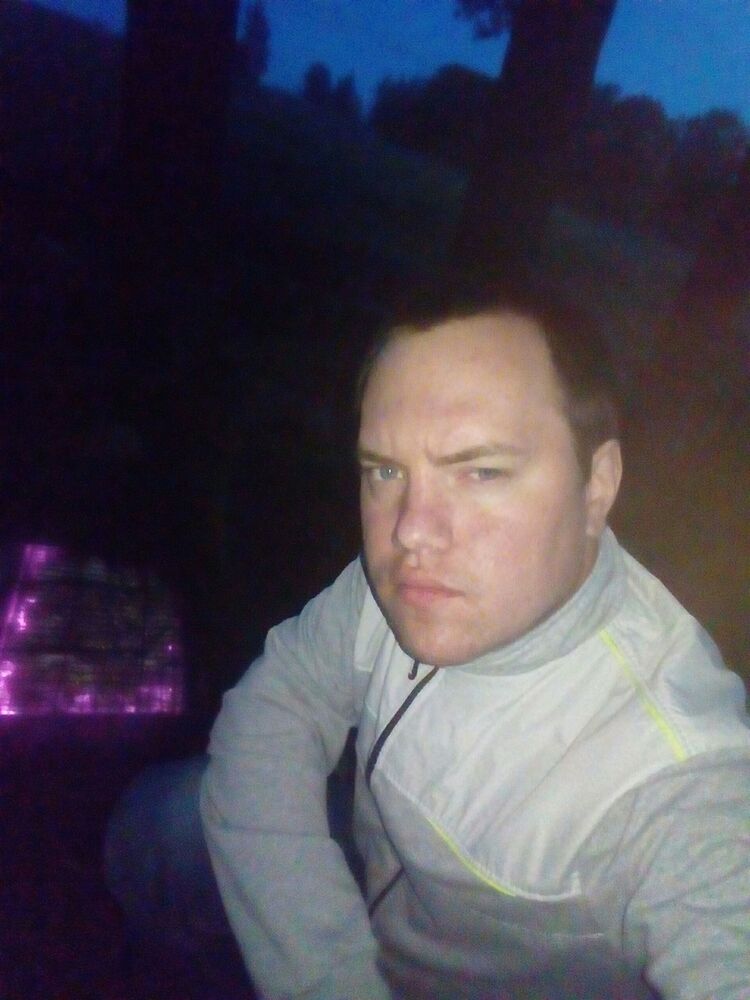  ,   Viktor, 35 ,     , c 