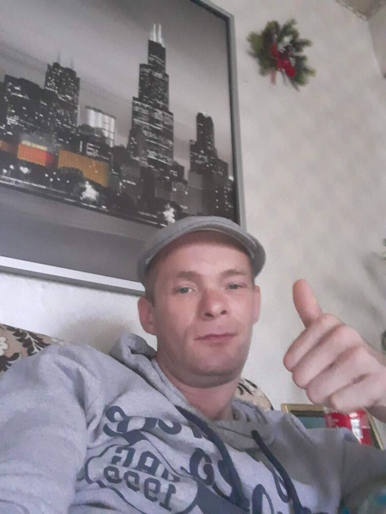  24164775  , 45 ,    