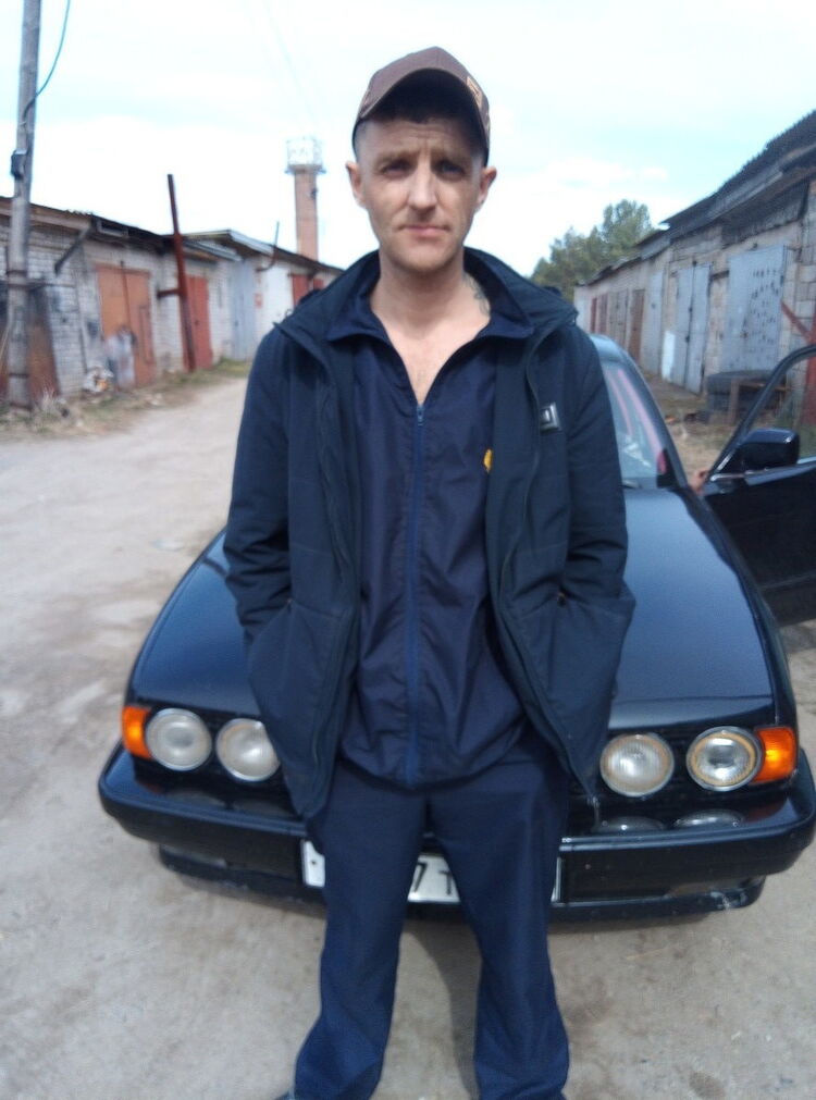  19751515  Ivan, 45 ,     