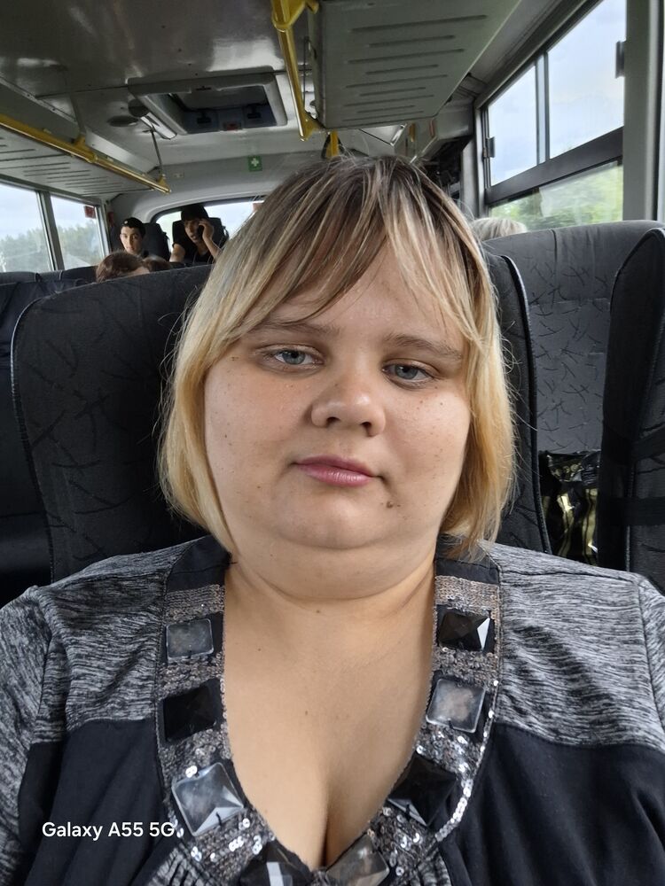  52218025  , 30 ,    