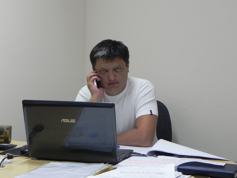  ,   Oleg, 47 ,   
