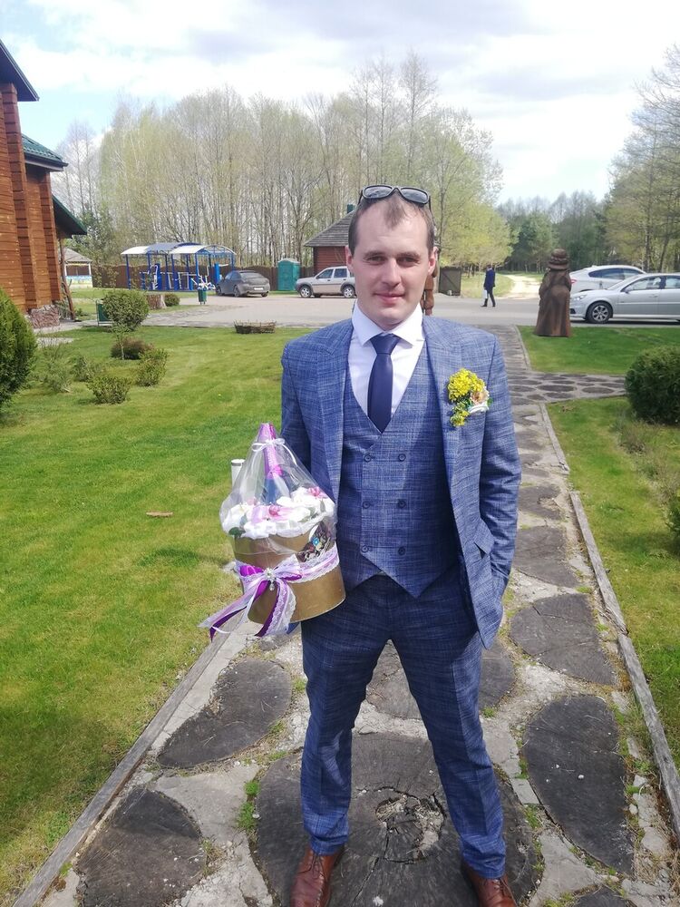 ,   Aleksandr, 31 ,   ,   , c 